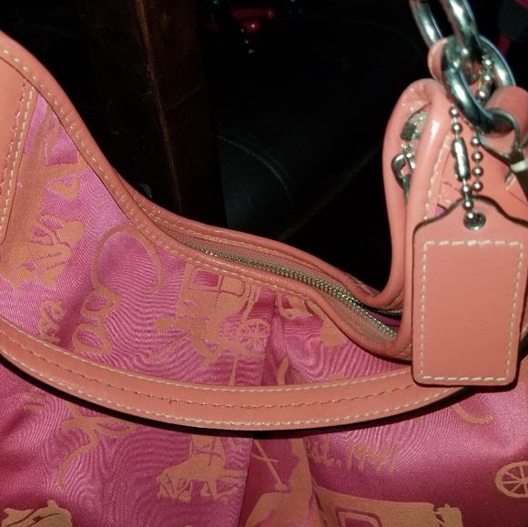 Coach Handbag - Picture 3 of 3